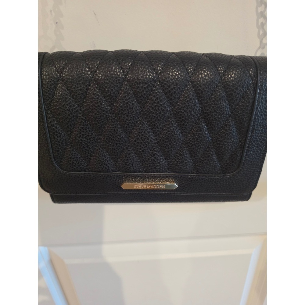 Steve Madden Black Quilted Pebbled Crossbody Wallet on Chain Bag Gold Hardware - Picture 2 of 11